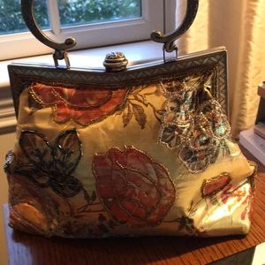 Purse with Handle and Chain